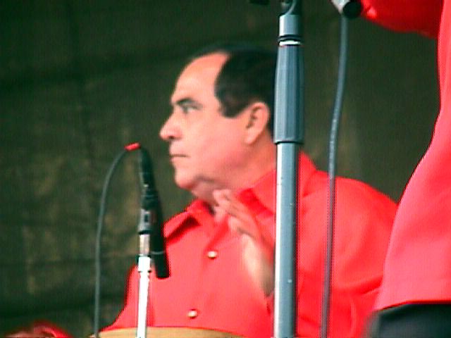 0425_04.jpg (35329 bytes)